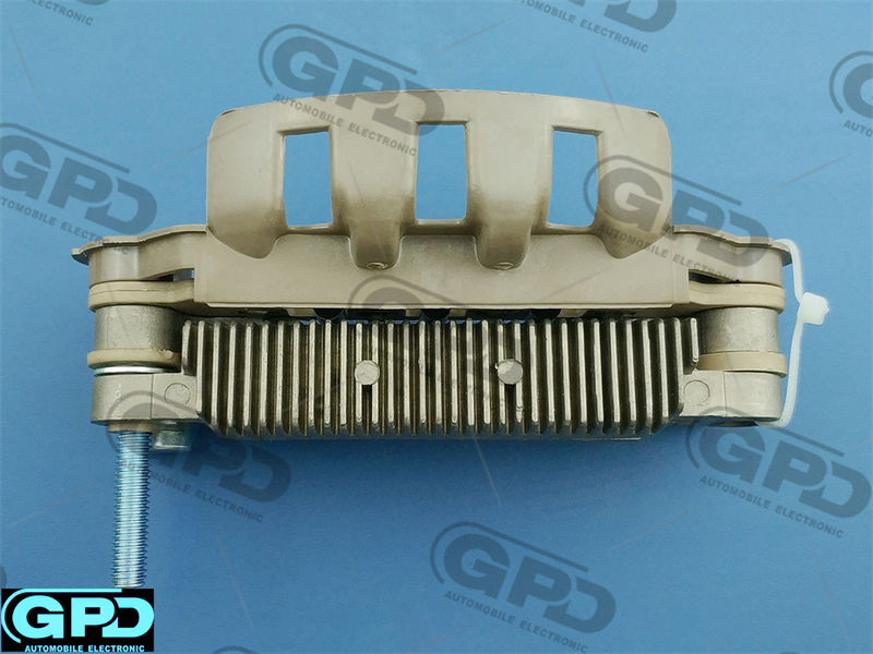 HIYR10038