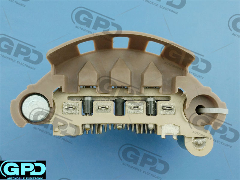 HMR8582
