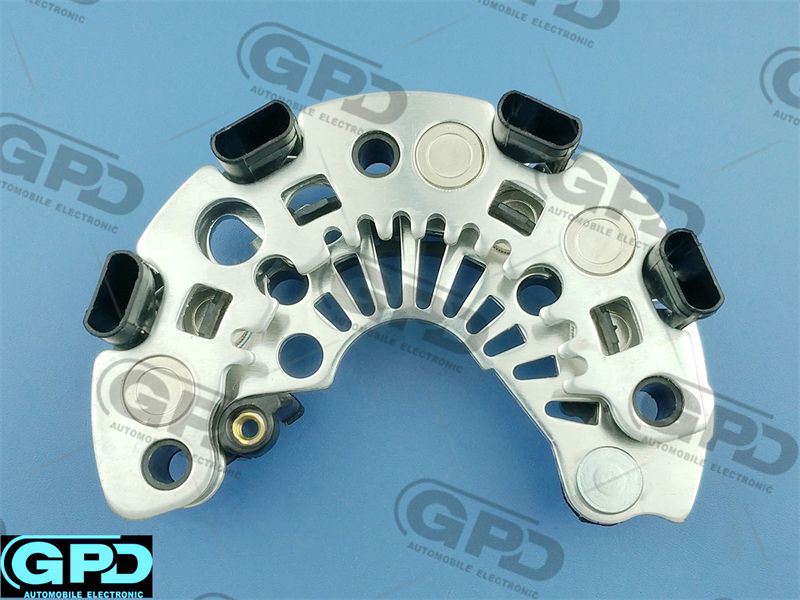 HXR631