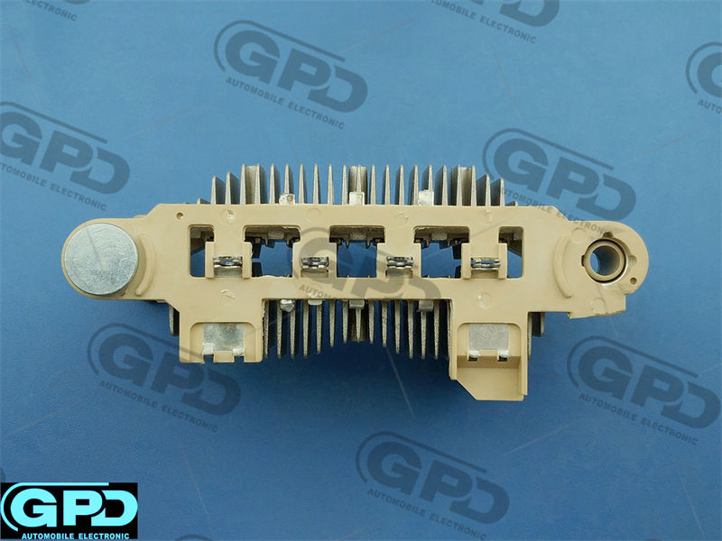 HMR10070B
